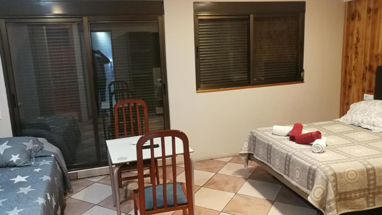 Hostal Escarla Aren 外观 照片