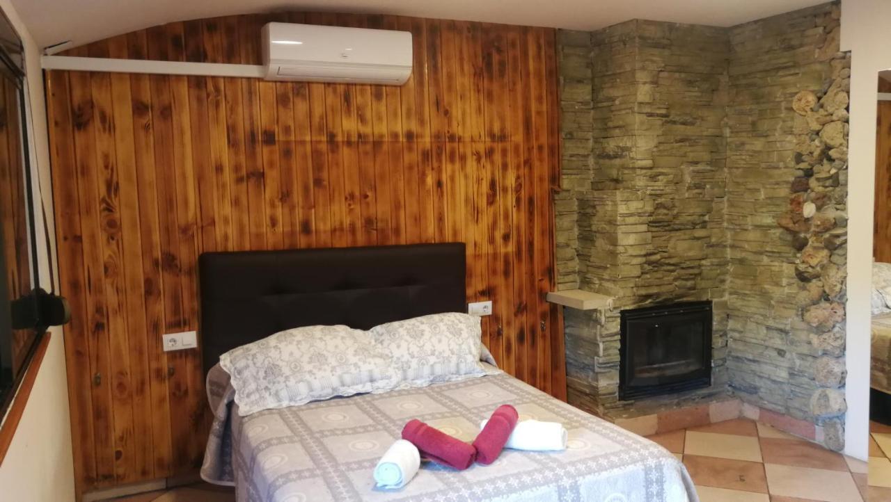 Hostal Escarla Aren 外观 照片
