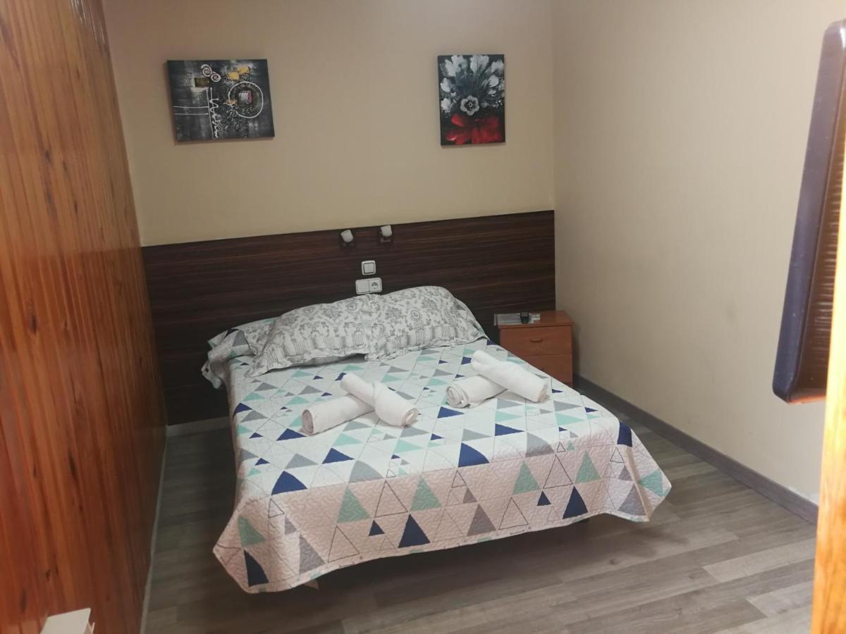 Hostal Escarla Aren 外观 照片