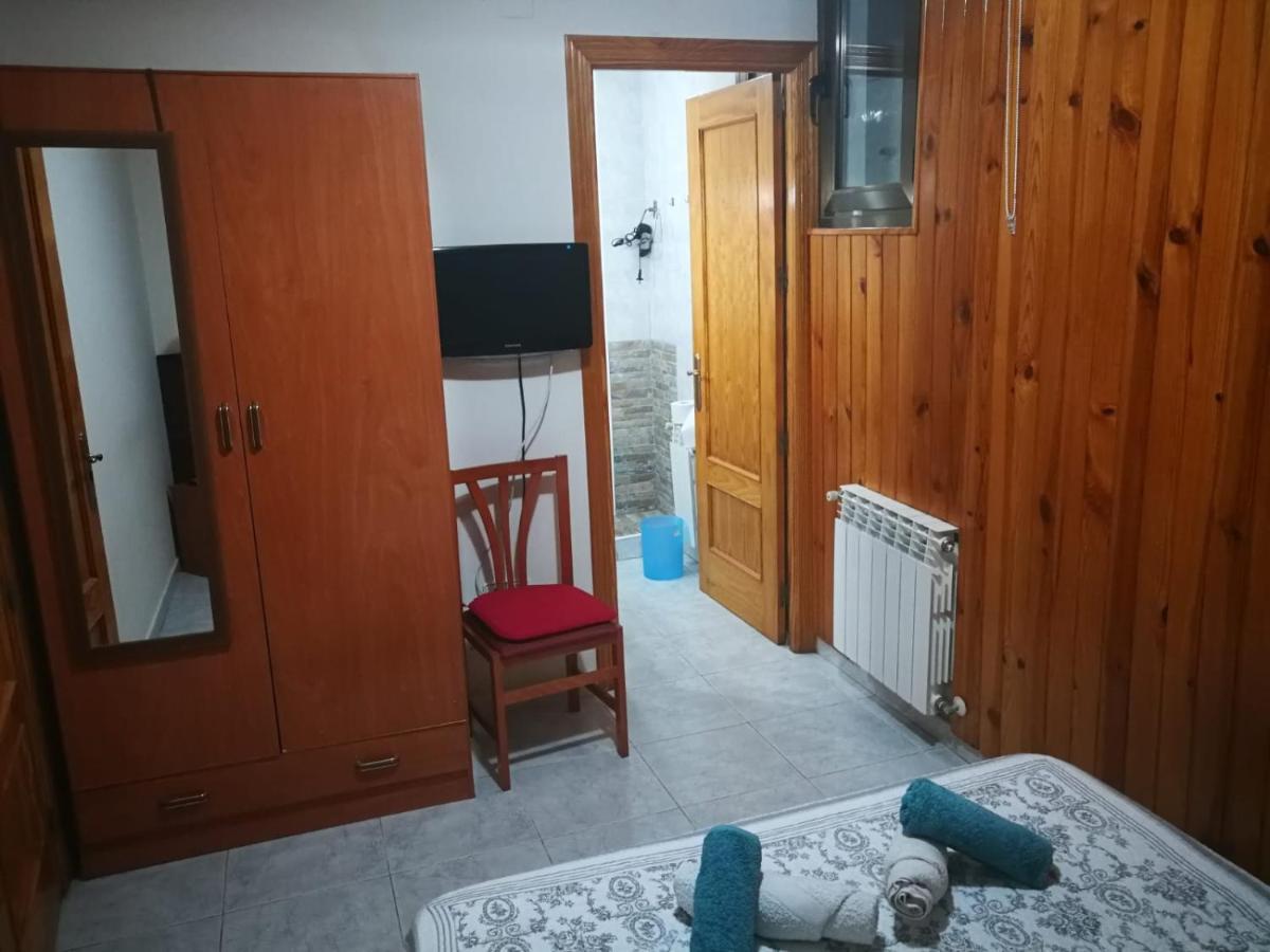 Hostal Escarla Aren 外观 照片