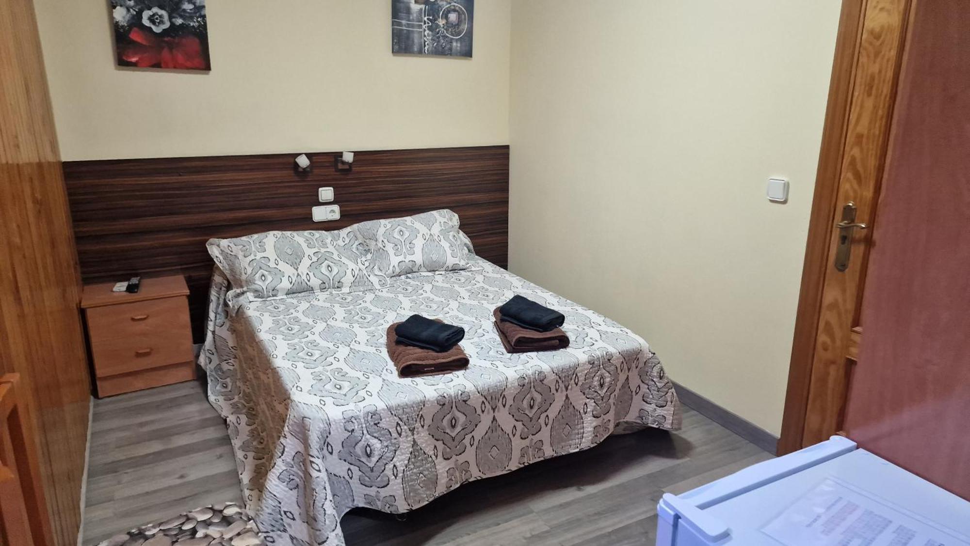 Hostal Escarla Aren 外观 照片