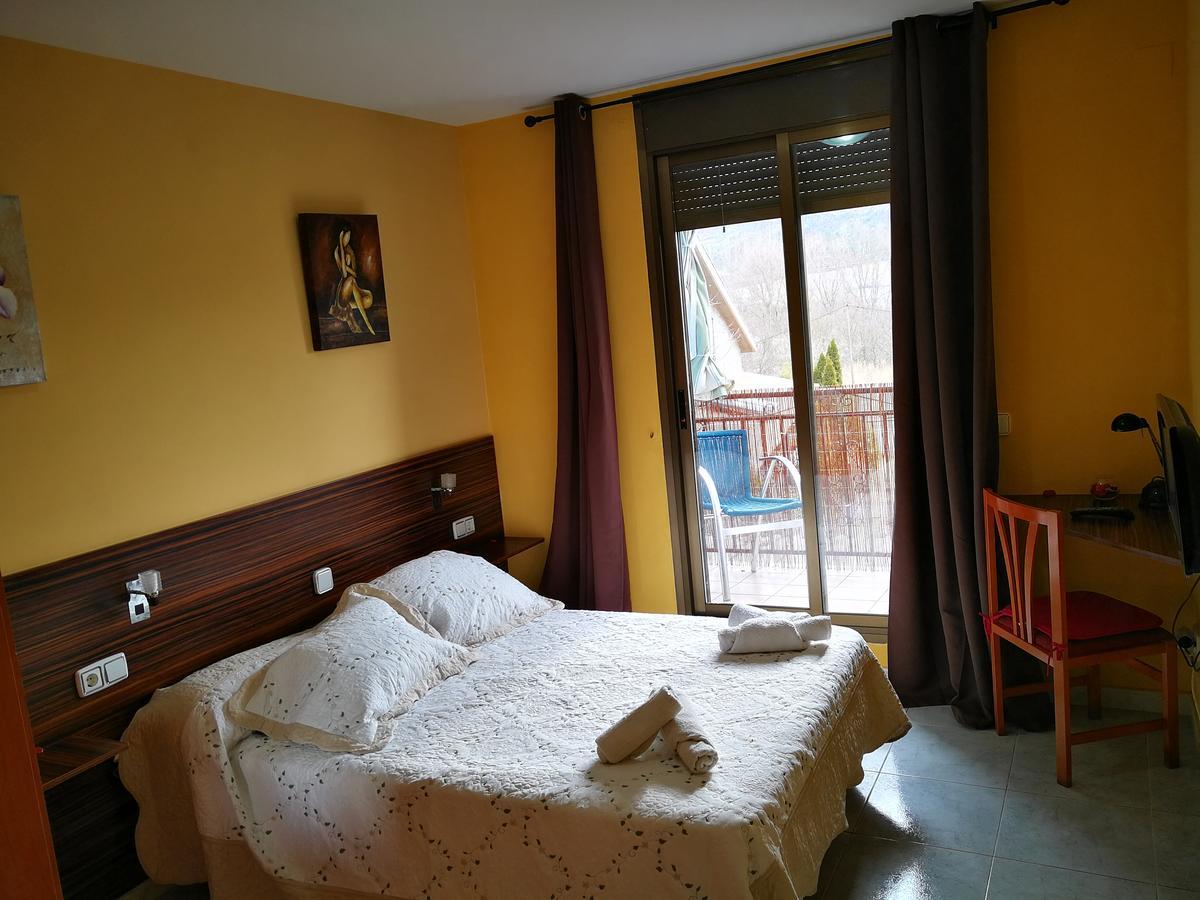 Hostal Escarla Aren 外观 照片