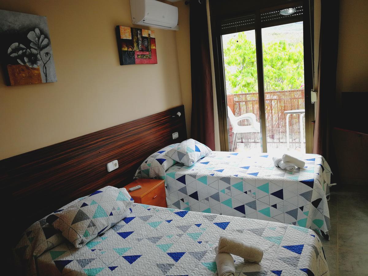 Hostal Escarla Aren 外观 照片