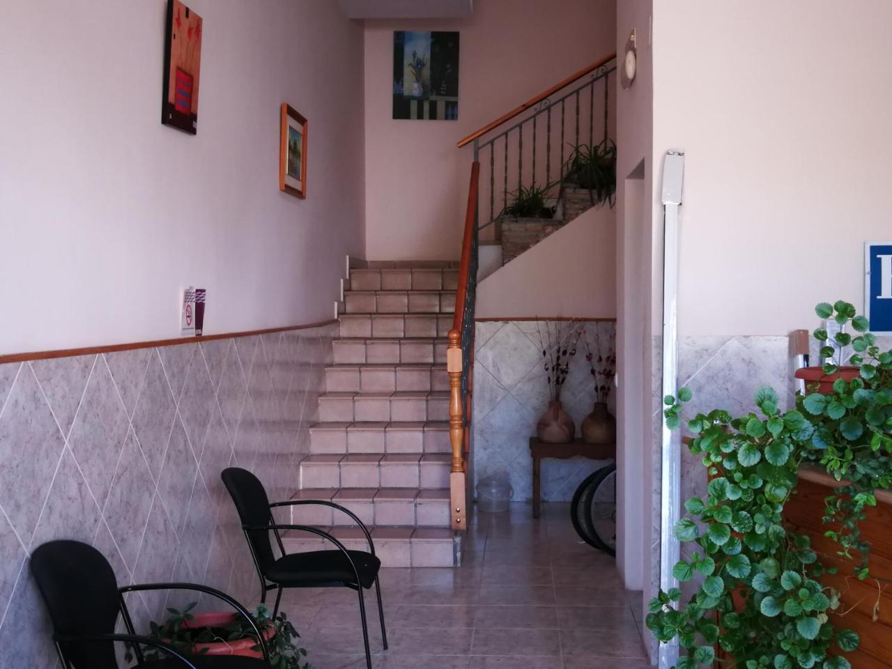 Hostal Escarla Aren 外观 照片